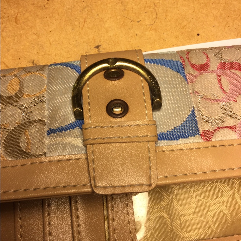 Wallet - Picture 6 of 8